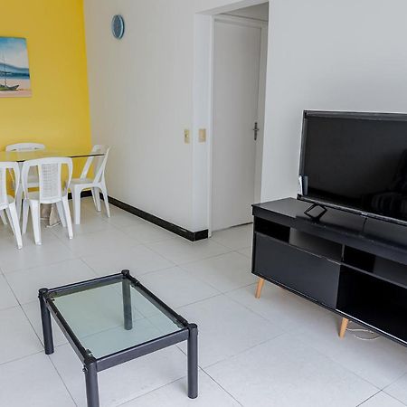 Apto Beiramar Na Praia Da Areia Preta Гуарапарі Екстер'єр фото